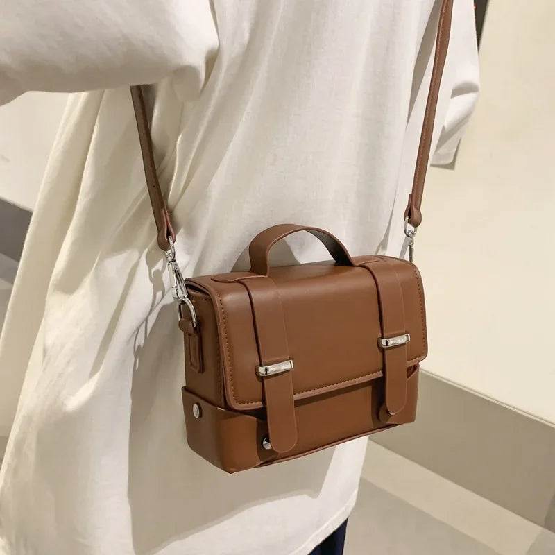 Leather Crossbody & Messenger Bag